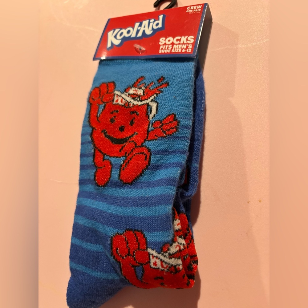 Kool Aid Socks. NWT. Mens size 6-12.